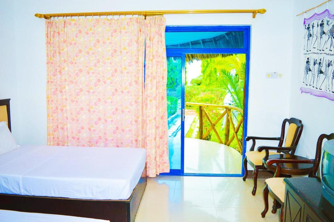 Coconut Tree Village Beach Resort Uroa Exterior foto